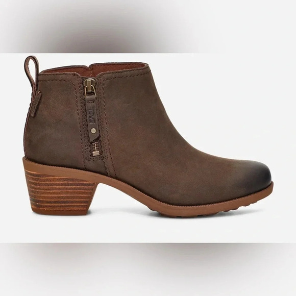 NIB Teva Women’s Anaya Waterproof Leather Booties in size 7.5 - Picture 3 of 9